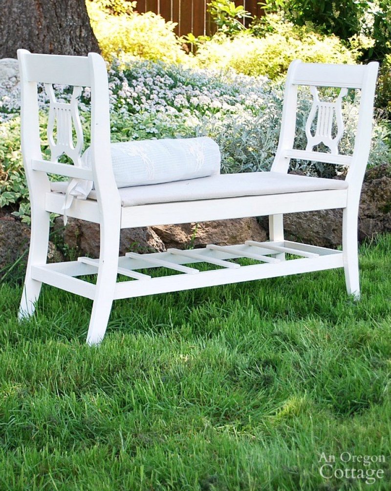 Super comfy garden bench.