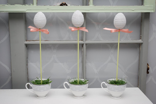 These Egg Topiaries are so fun. Easter Outdoor Decoration Ideas