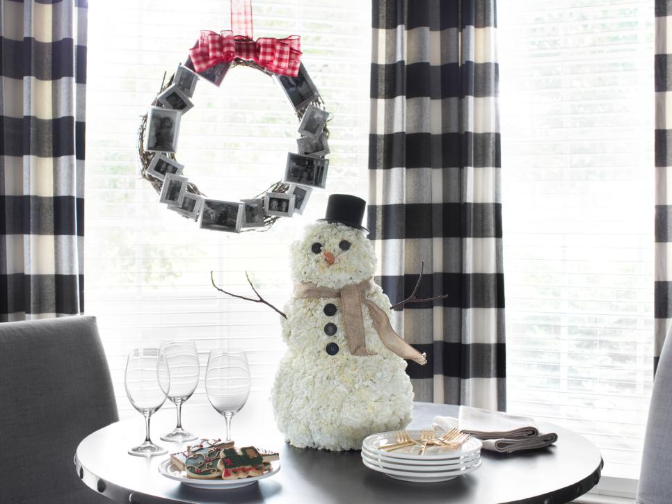 Coffee filetr snowman and photo wreath.