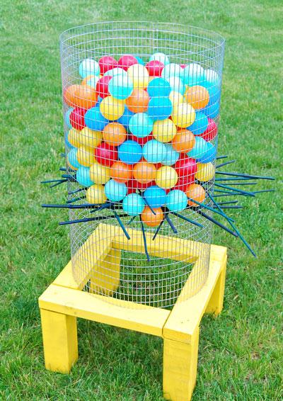 Jumbo Backyard Ker-Plunk Game.