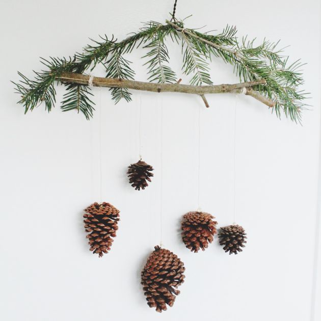 Natural Pine Cone Ornaments.