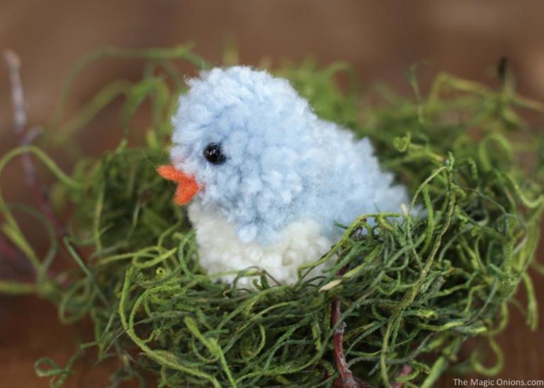 Pom Pom Bird Chick.