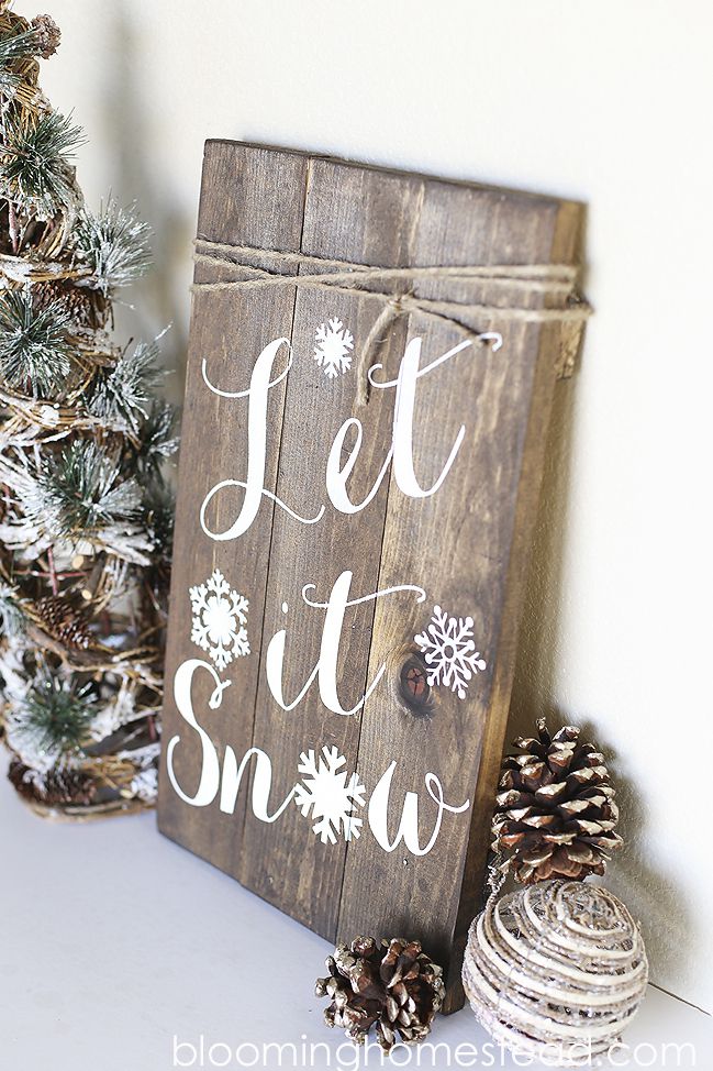 Reclaimed wood Christmas sign.