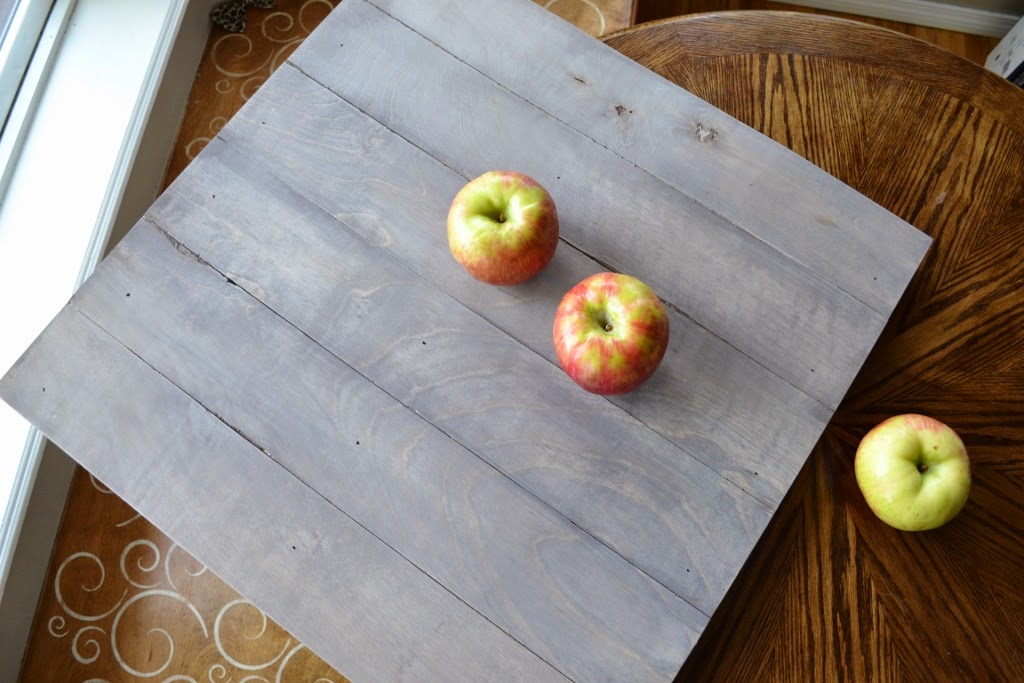 Reversible Wood Backdrop.