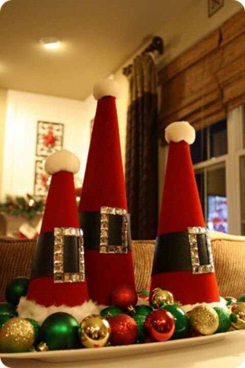 Rocking felt form santa hat Christmas tree.