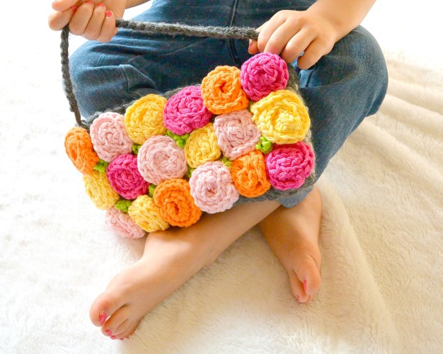 Roses Crochet Purse.