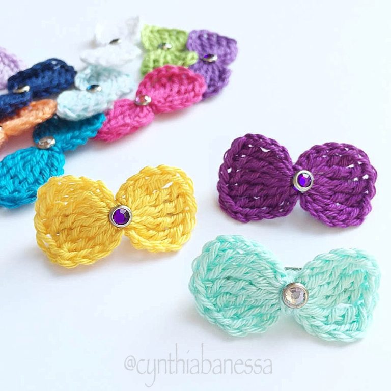 Simple Crochet Hair Bows.