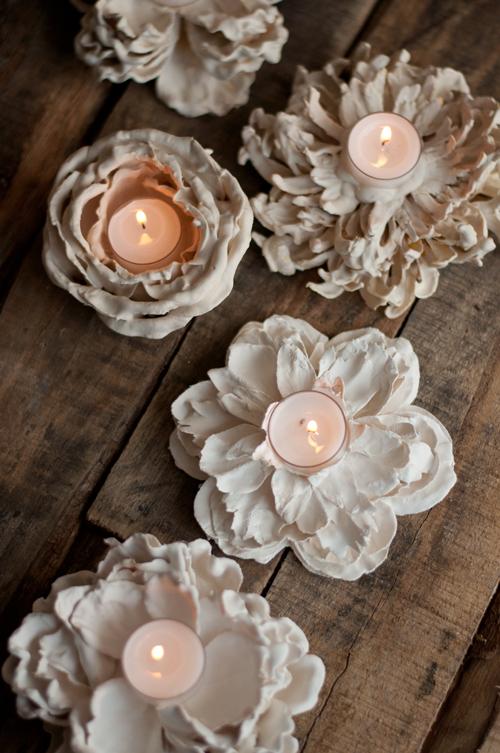 Use Plaster and Fresh Flowers to Make This Votive Holder.