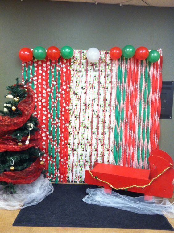 Amplified's Youth Crazy Christmas photo booth