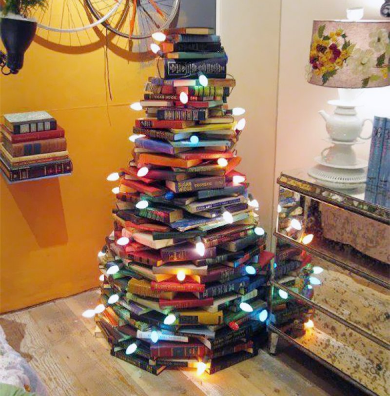 Beautiful Stacked Books Christmas Tree.