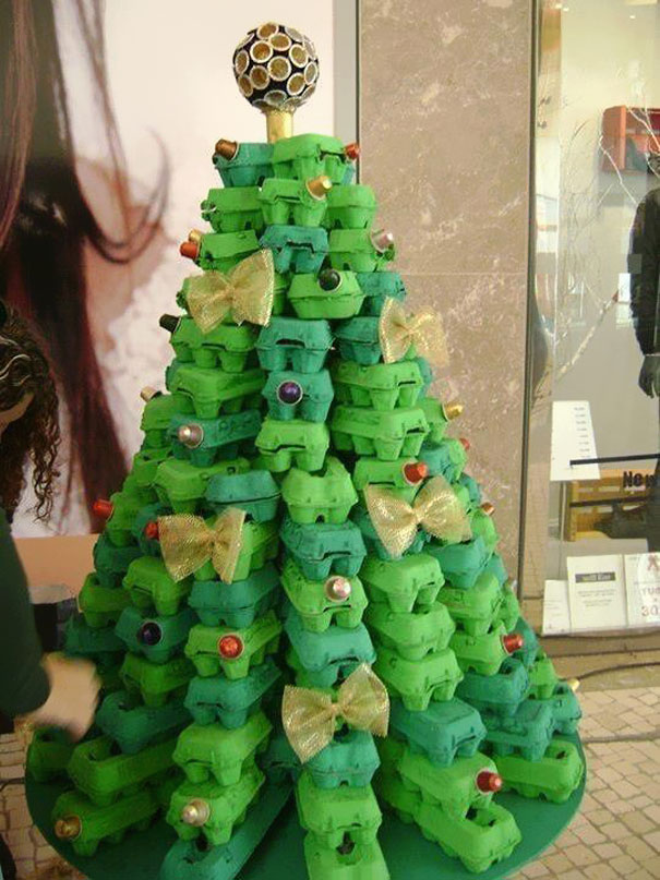 Christmas Tree From Used Egg Boxes.