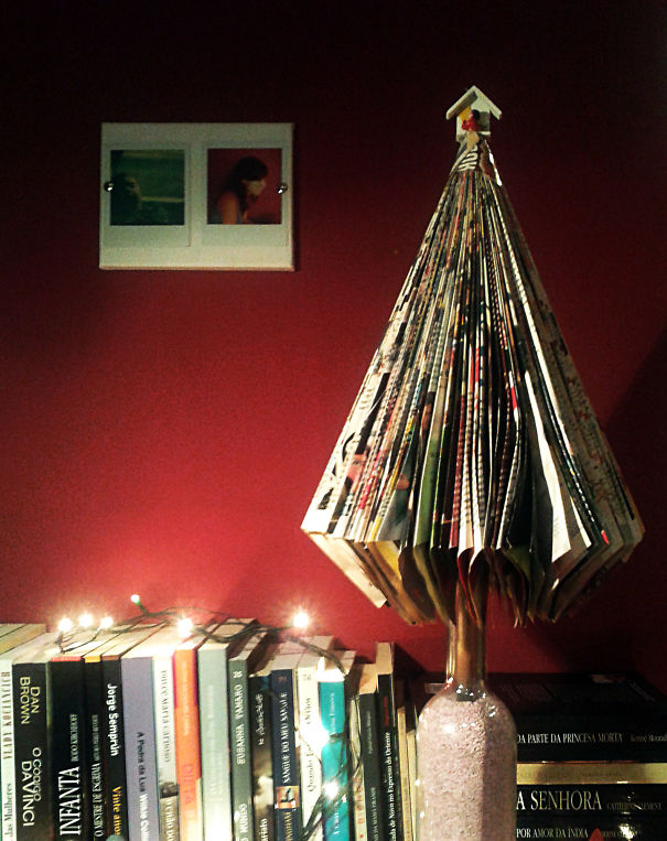 Christmas Tree Made With Magazines.