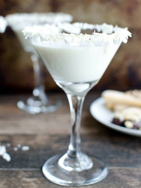 Coconut Creme Mocktini