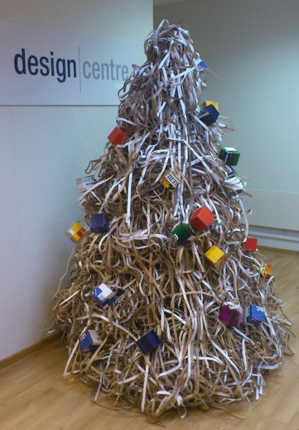 Corrugator Side-trim-waste Christmas Tree.