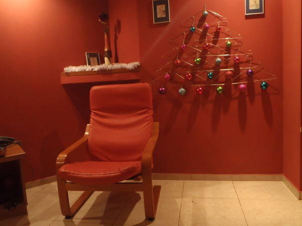 Hangers Christmas Tree.
