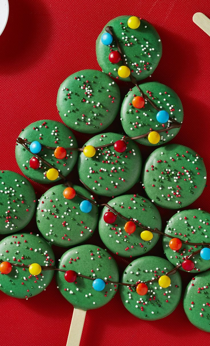 Holiday Oreo Cookie Tree.