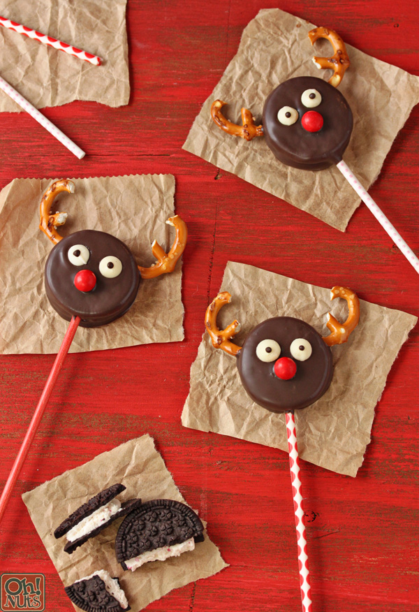 Reindeer Oreo Cookie Pops.