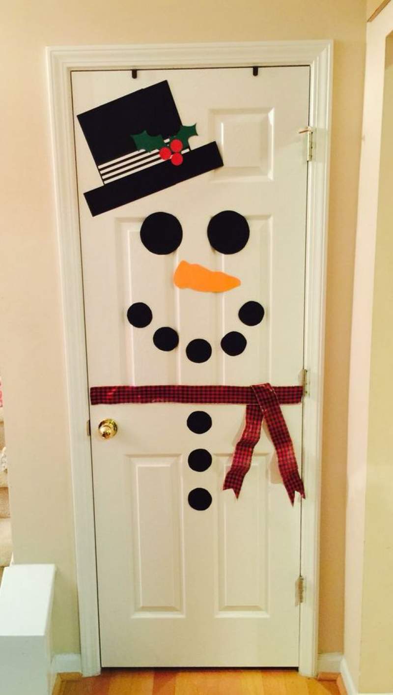 Snowman Classroom door decoration.