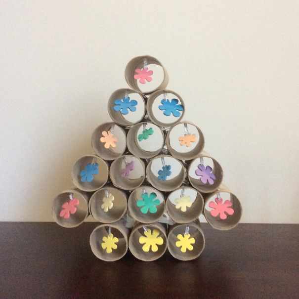 Tissue Roll Christmas Tree.