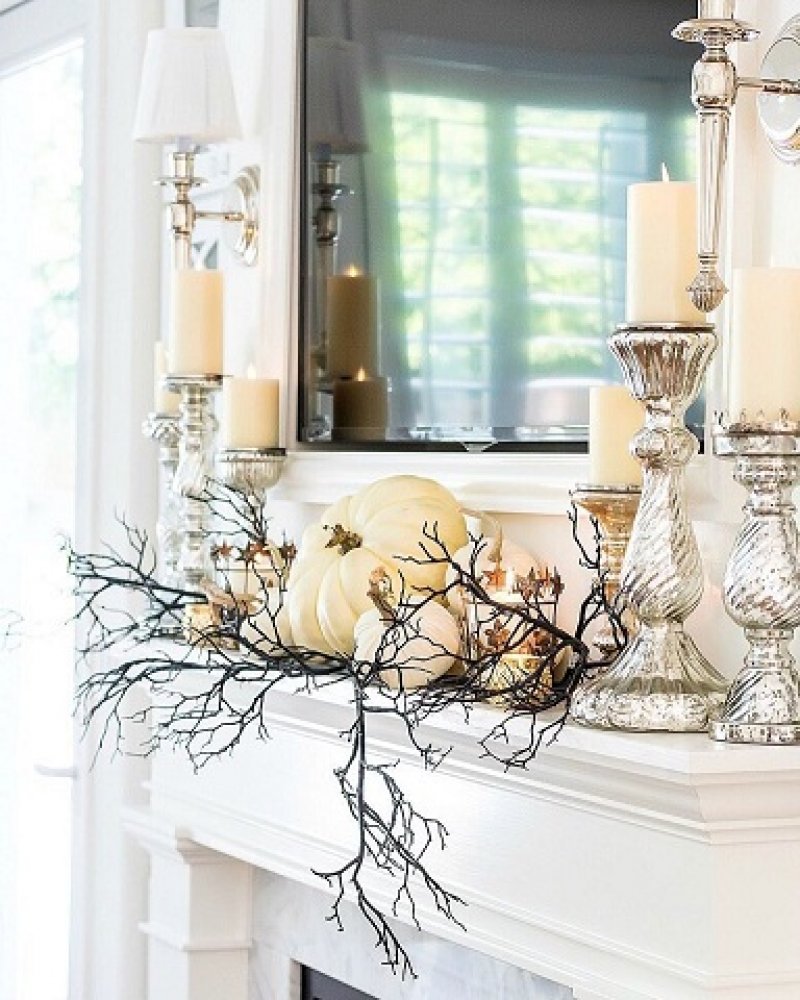 Beige and White Striking Mantel Decoration.