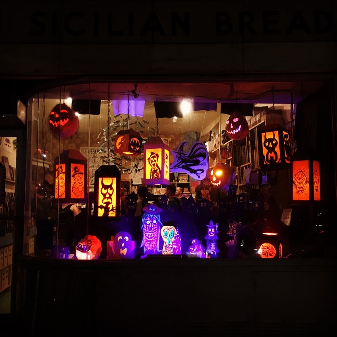 Best Halloween window displays