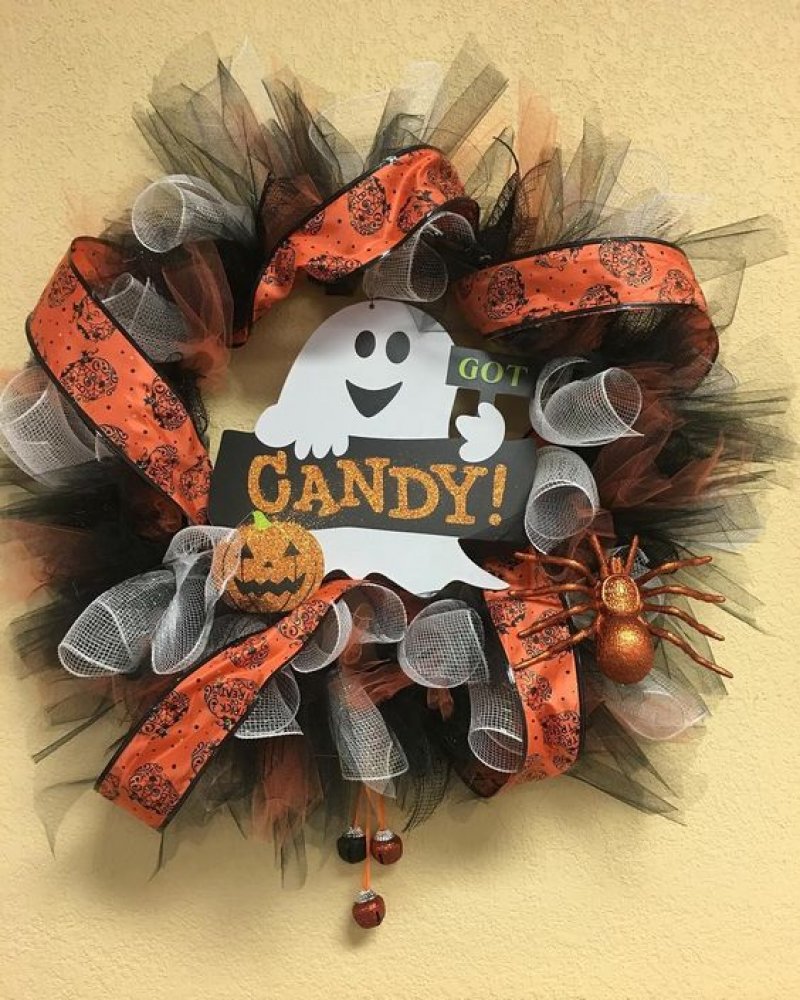 Burlap and Ribbons Crafted Cute Wreath for Halloween.