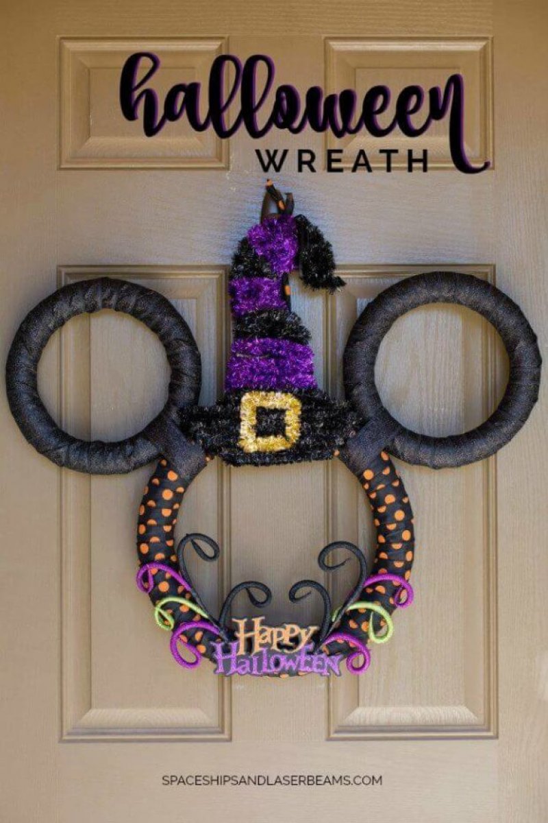 Disney Happy Halloween Wreath.