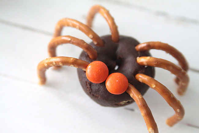 Donut Spiders