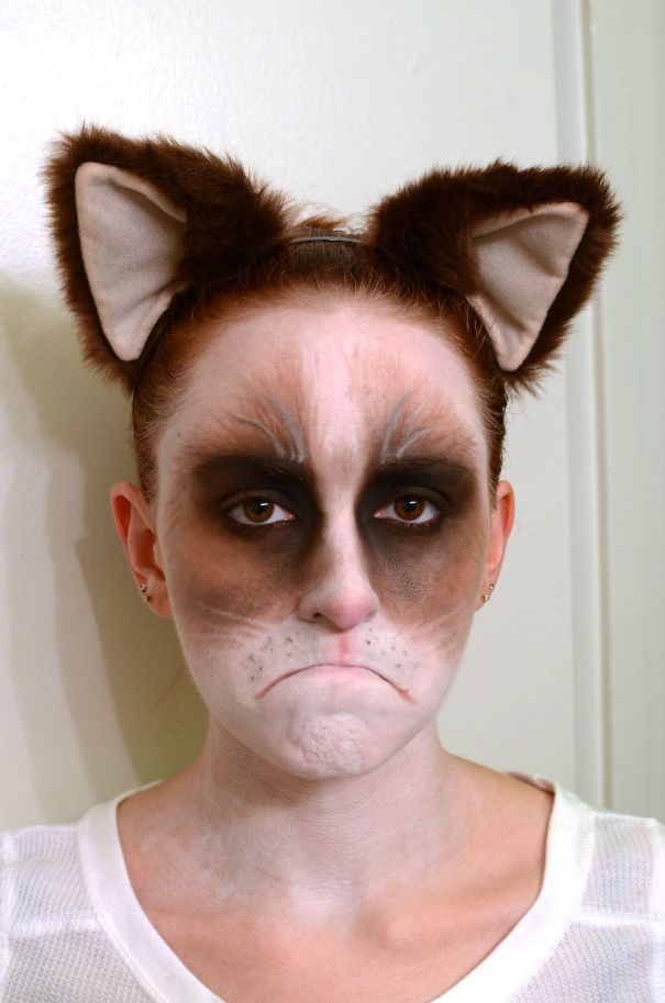 Grumpy Cat Make Up.