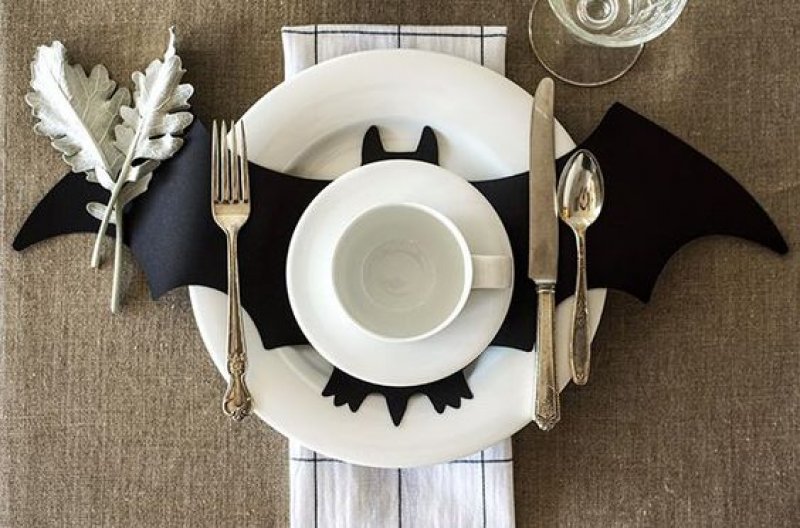 Halloween Bat Centerpiece.