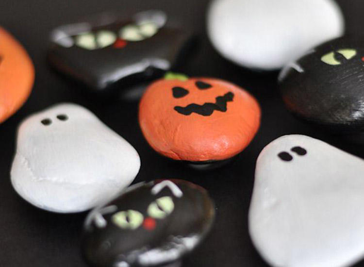 Halloween Rock Magnets.