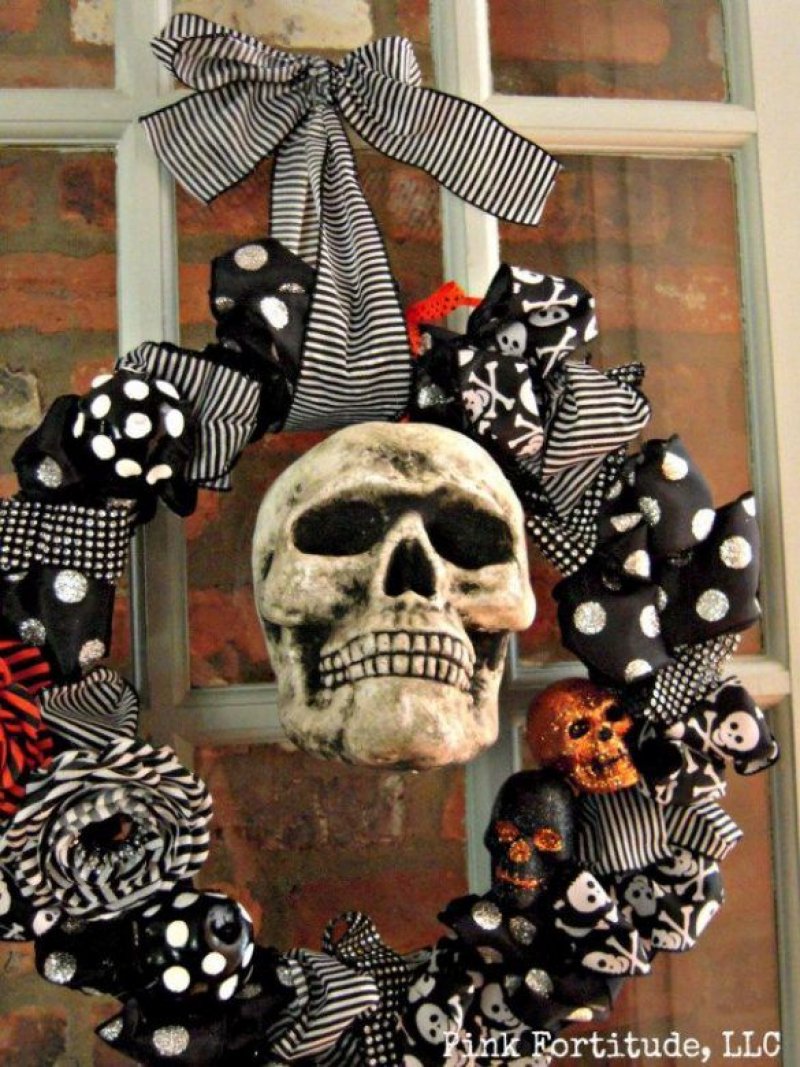 Halloween Wreath with Skulls by Pink Fortitude