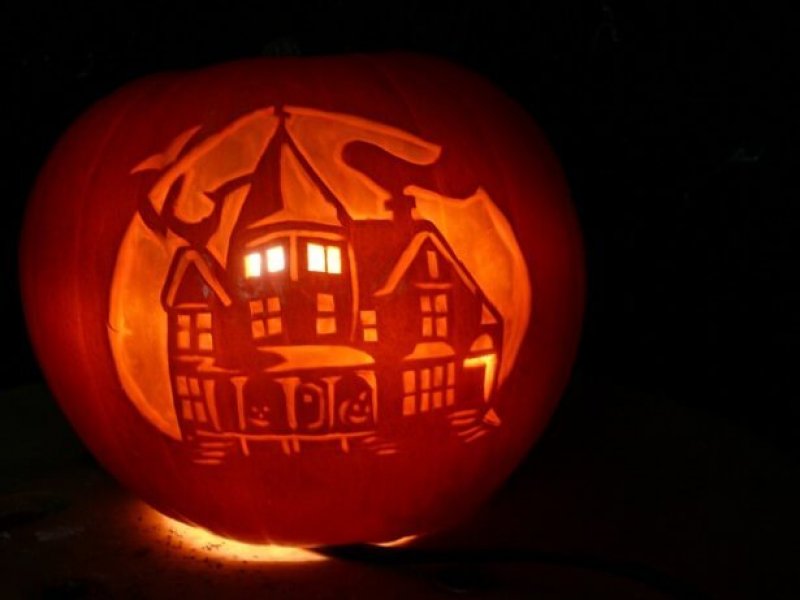 Haunted House Pumpkin.
