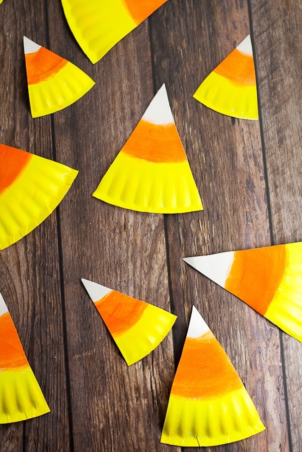 Paper Plate Candycorn.