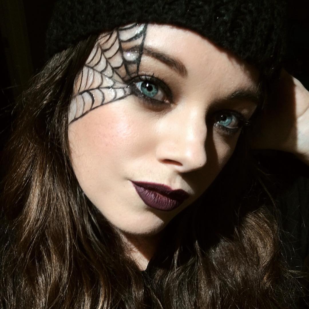 Spider Web Arc with Brown Lipstick.