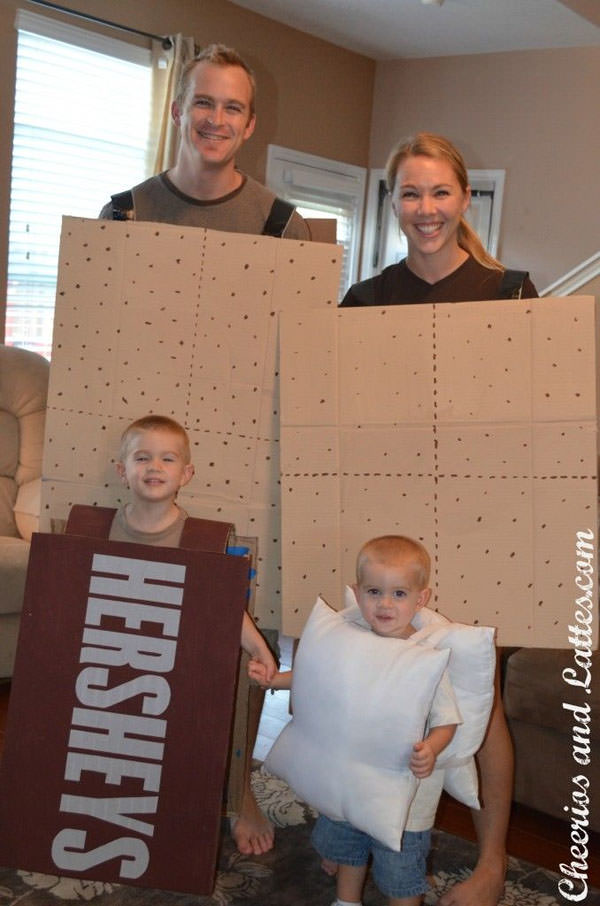 S’mores Family Halloween Costumes from Cheerios and Lattes