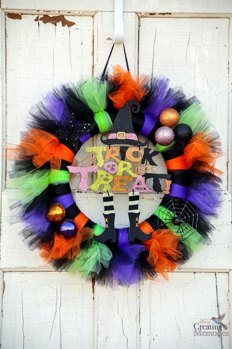 Trick or Treat Wreath.