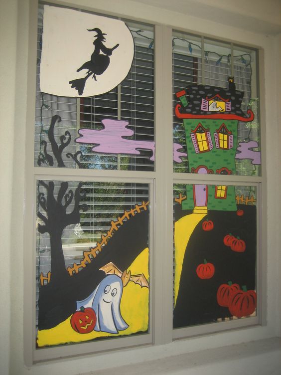 Window painting for Halloween.
