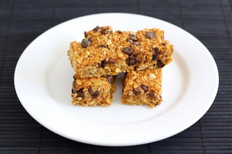 Pumpkin Chocolate Chip Granola Bars