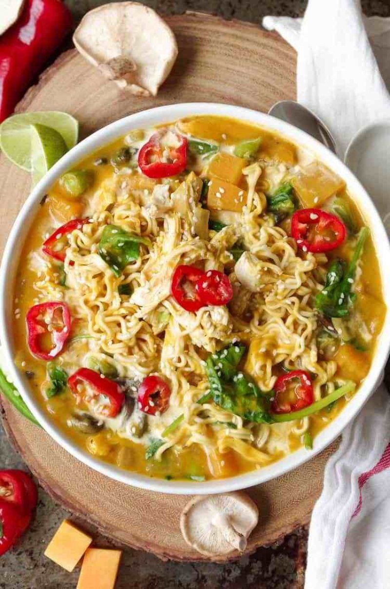 Spicy Thai Pumpkin and Butternut Squash Ramen with Chicken