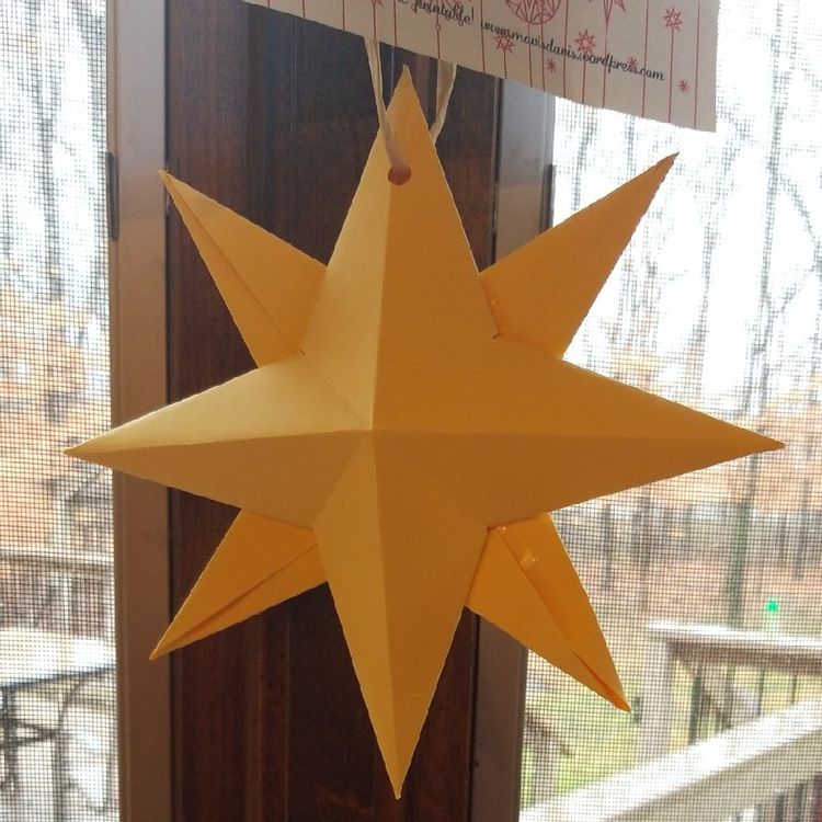 3D paper star christmas decorations.