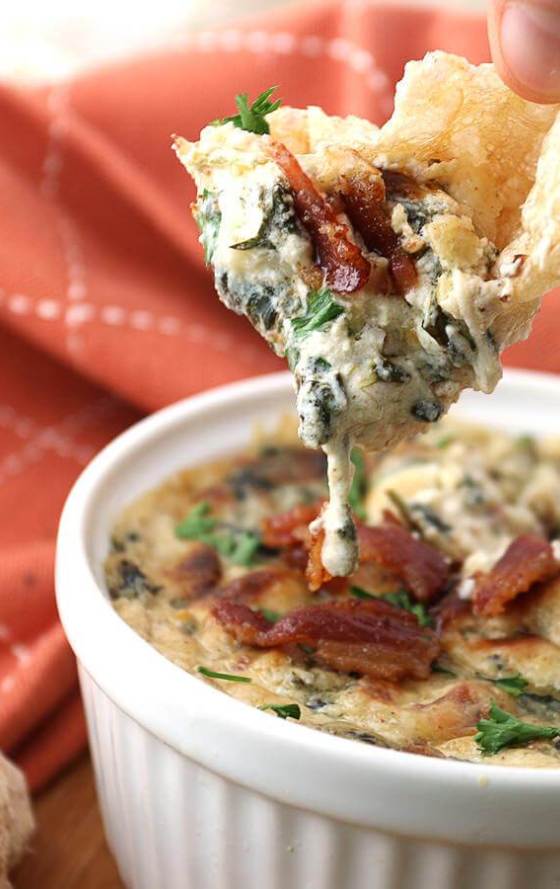 Bacon & Roasted Garlic Spinach Dip