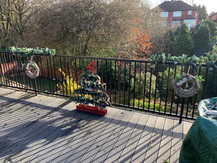 Balcony decor for Christmas.