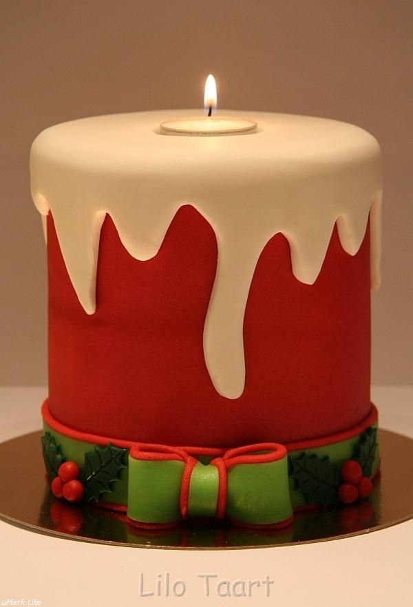 Christmas Candle Cake.