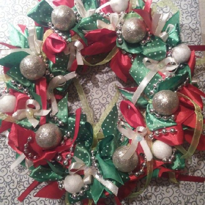 Christmas Front Door Wreath.