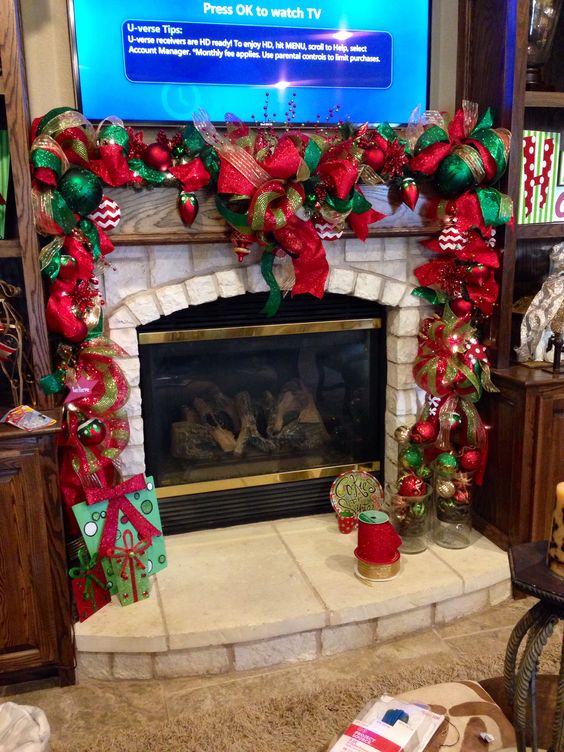 Christmas Garland mantle decor. Green, red and gold!