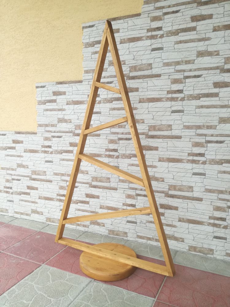 Christmas Simple Wooden Tree.
