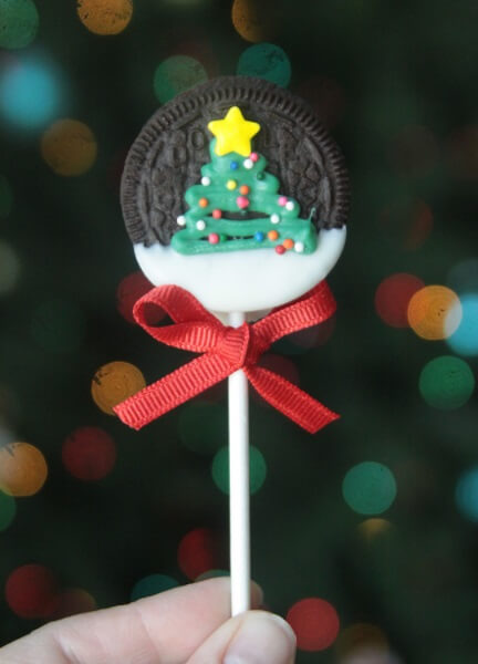 Christmas Tree Oreos