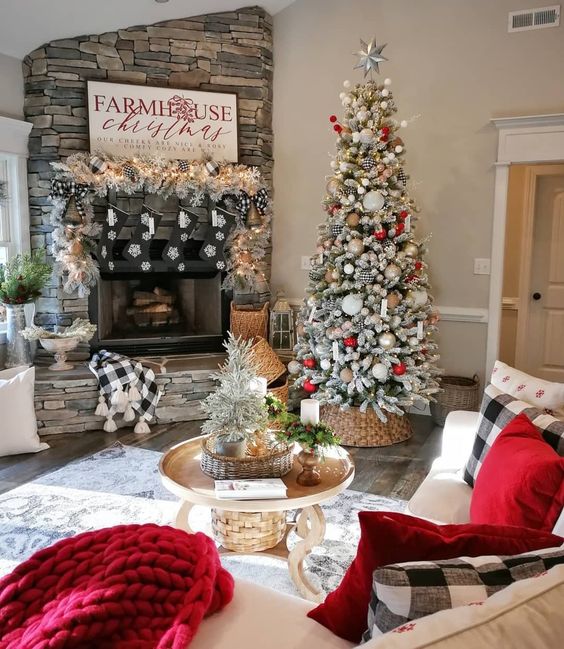 Christmas glam, rustic touches, and farmhouse charm.