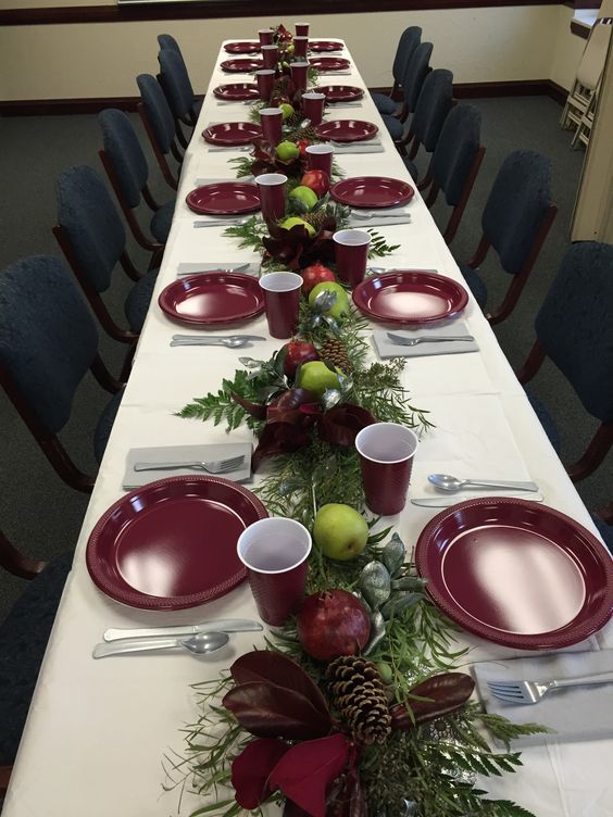 Make Christmas Table Decorations fabulous.